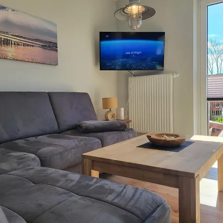 度假居 Komfortables-ferienhaus-mit-hund-in-direkter-lage-zu-sankt-peter-ording-urlauben 塔廷格